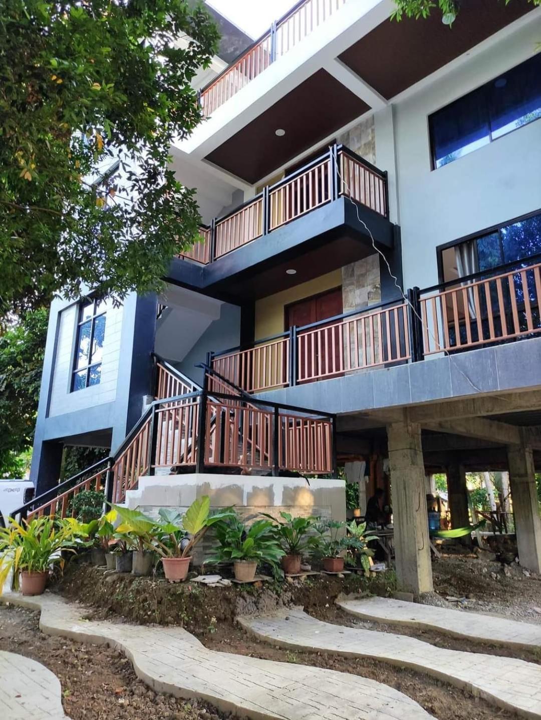 Gbu Loboc River Guesthouse Exterior photo
